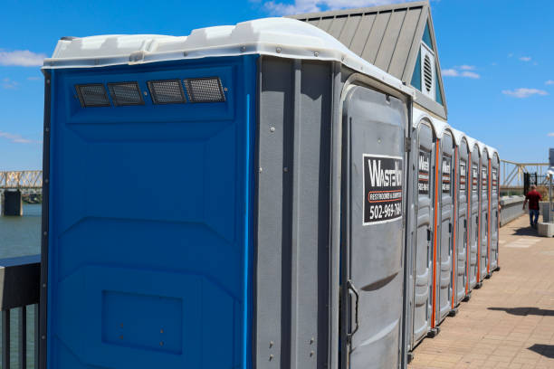 Best Deluxe Portable Toilet Rental in Remerton, GA